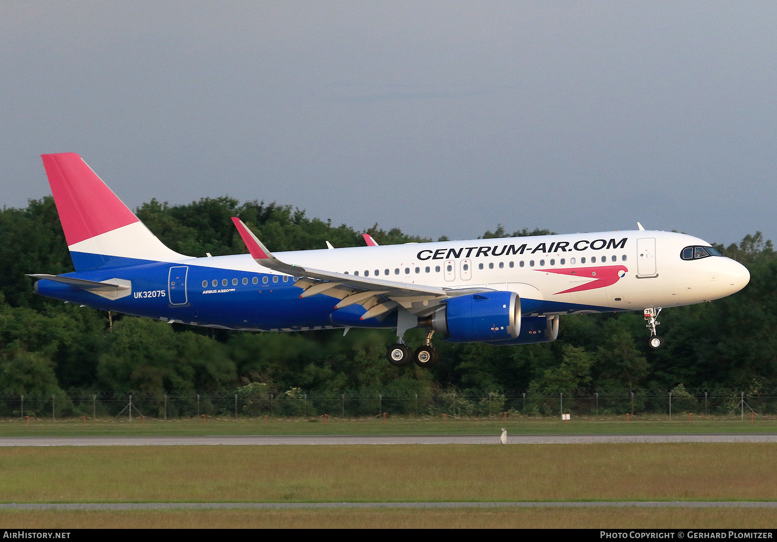 Aircraft Photo of UK32075 | Airbus A320-251N | Centrum Air | AirHistory.net #816462