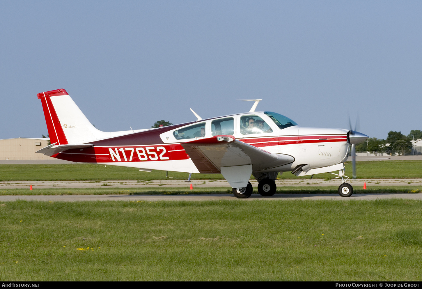Aircraft Photo of N17852 | Beech F33A Bonanza | AirHistory.net #816470