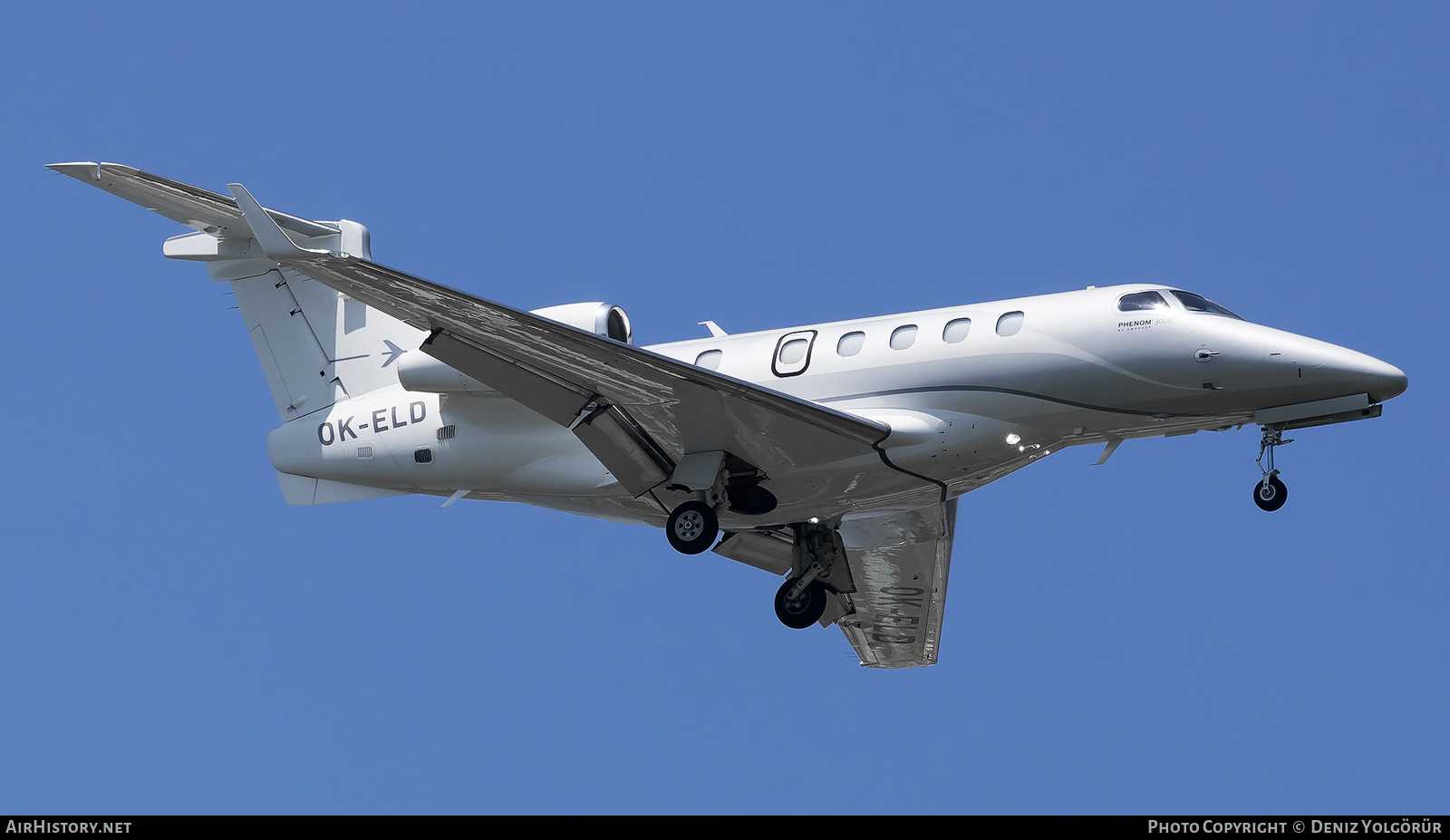 Aircraft Photo of OK-ELD | Embraer EMB-505 Phenom 300E | AirHistory.net #816498