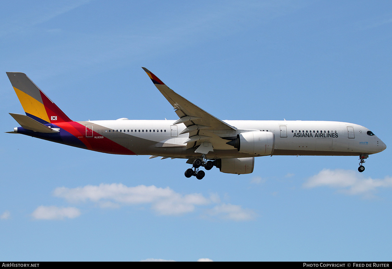 Aircraft Photo of HL8359 | Airbus A350-941 | Asiana Airlines | AirHistory.net #816507
