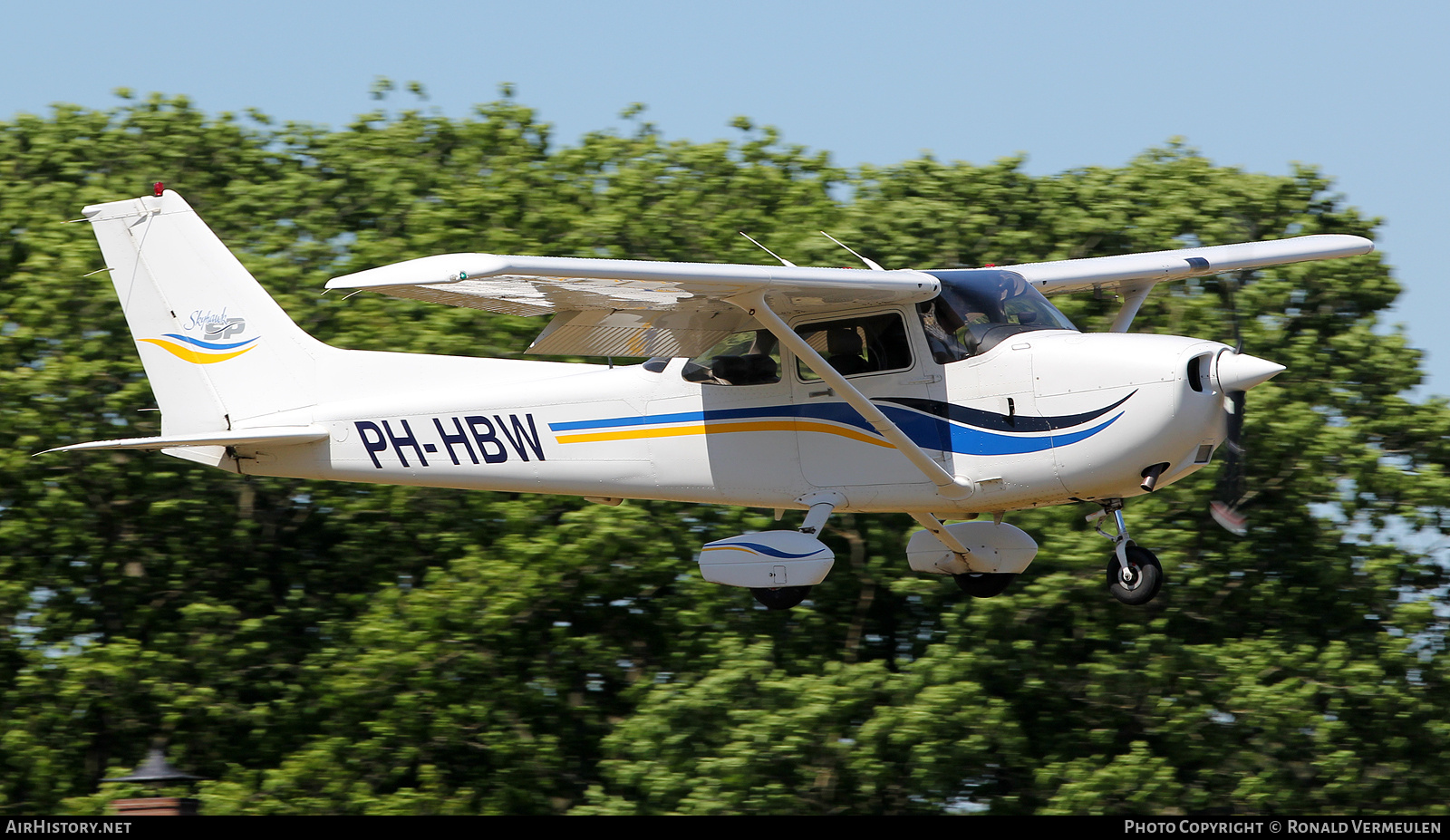 Aircraft Photo of PH-HBW | Cessna 172S Skyhawk SP | AirHistory.net #816546