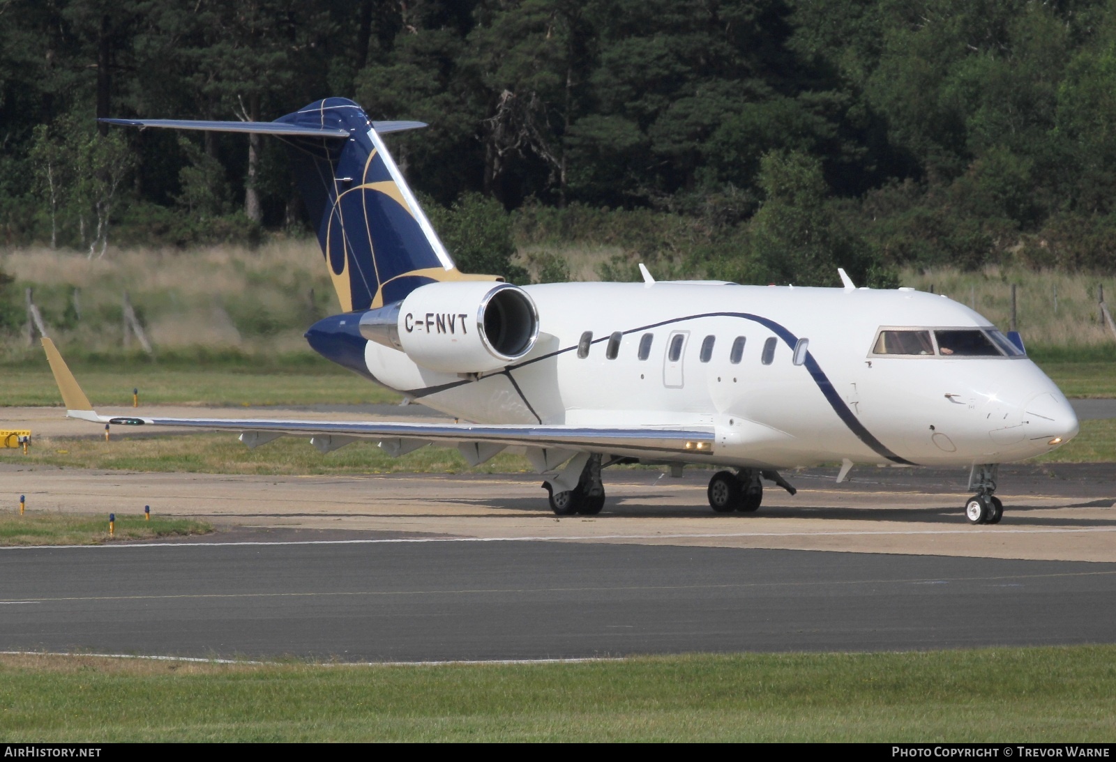 Aircraft Photo of C-FNVT | Bombardier Challenger 650 (CL-600-2B16) | AirHistory.net #816564