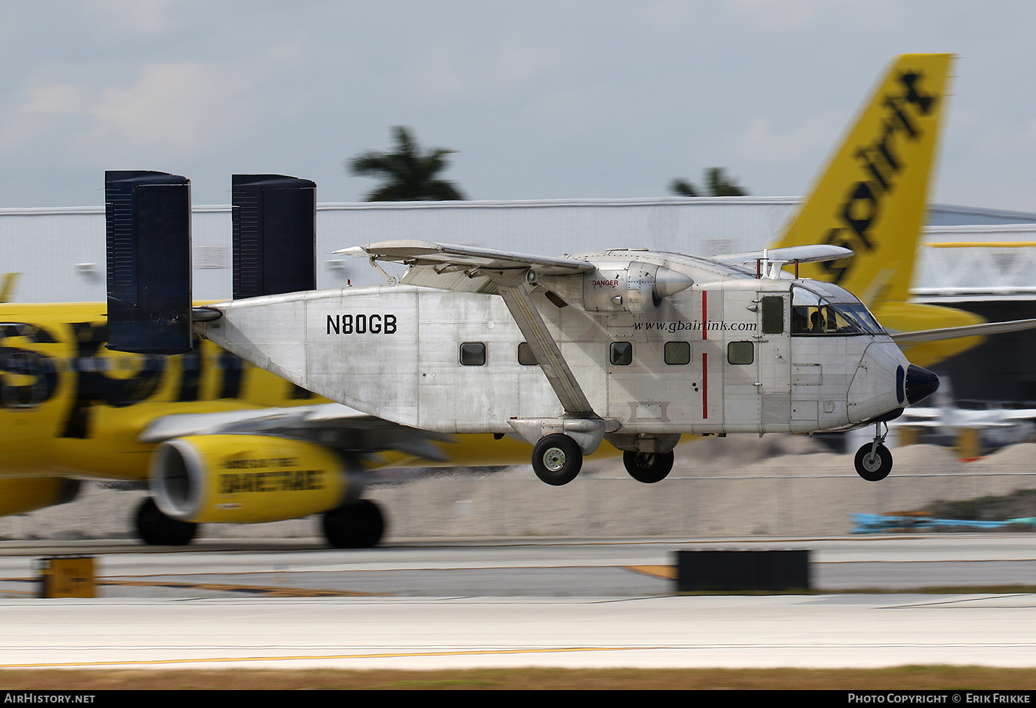 Aircraft Photo of N80GB | Short SC.7 Skyvan 3M-400 | GB Airlink | AirHistory.net #816597