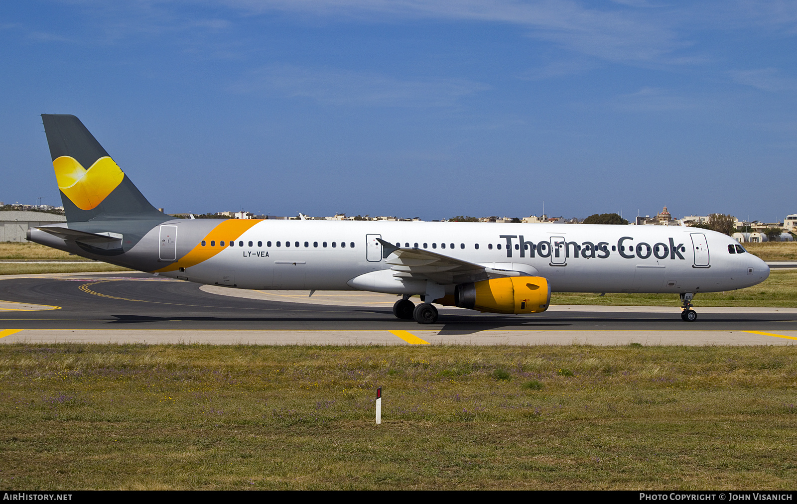 Aircraft Photo of LY-VEA | Airbus A321-231 | Thomas Cook Airlines | AirHistory.net #816765