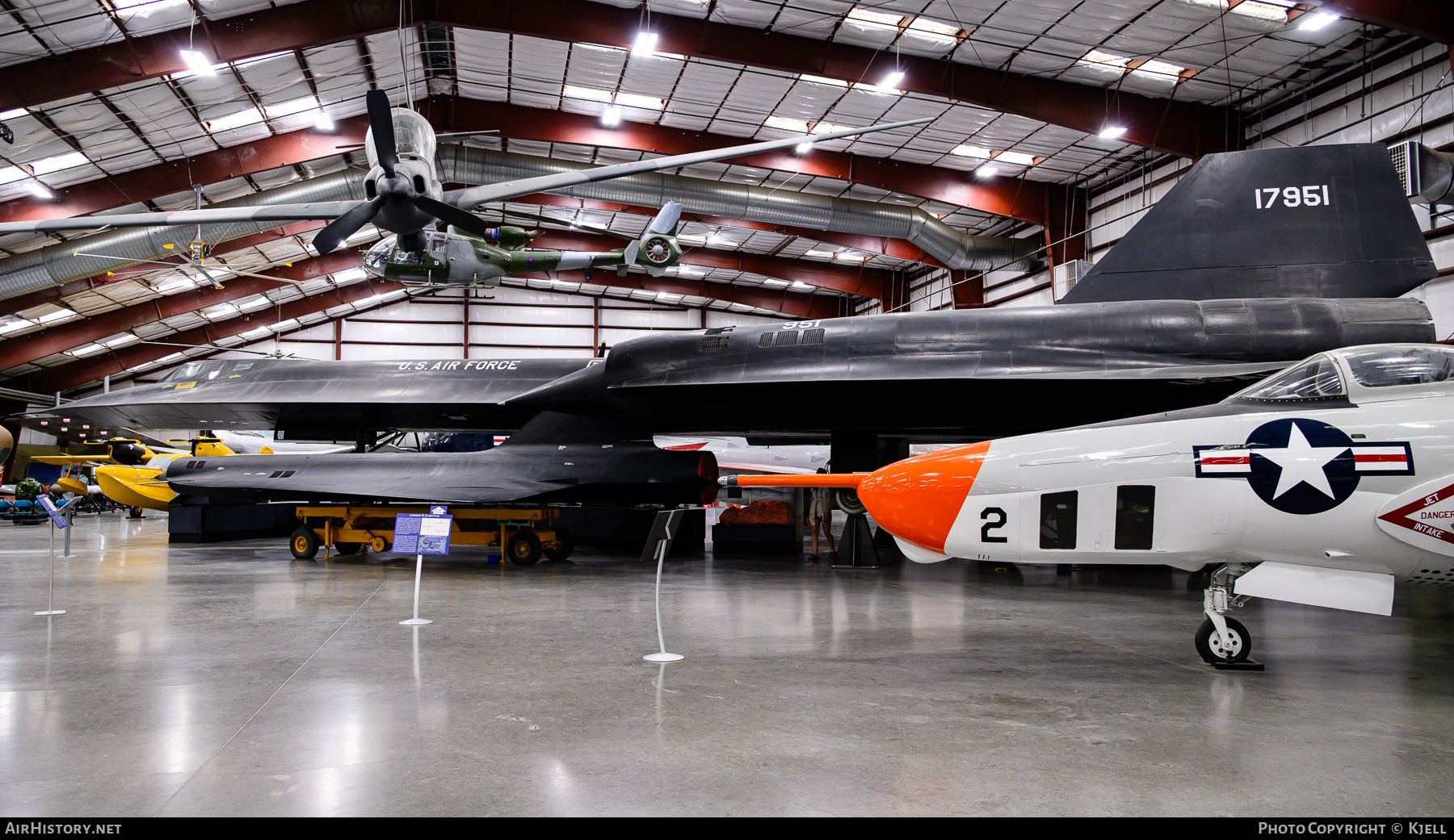 Aircraft Photo of 61-7951 / 17951 | Lockheed SR-71A Blackbird | USA - Air Force | AirHistory.net #816770