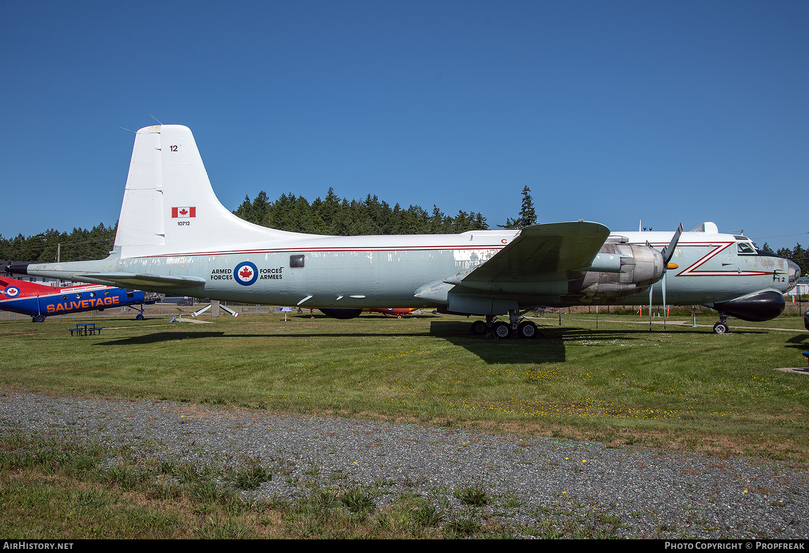 Aircraft Photo of 10712 | Canadair CP-107 Argus 1 (CL-28-1) | Canada - Air Force | AirHistory.net #816798
