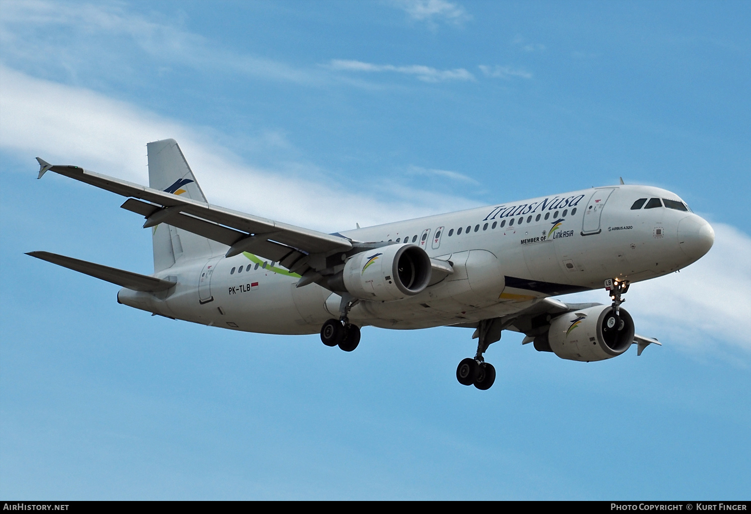 Aircraft Photo of PK-TLB | Airbus A320-214 | TransNusa Aviation | AirHistory.net #816800