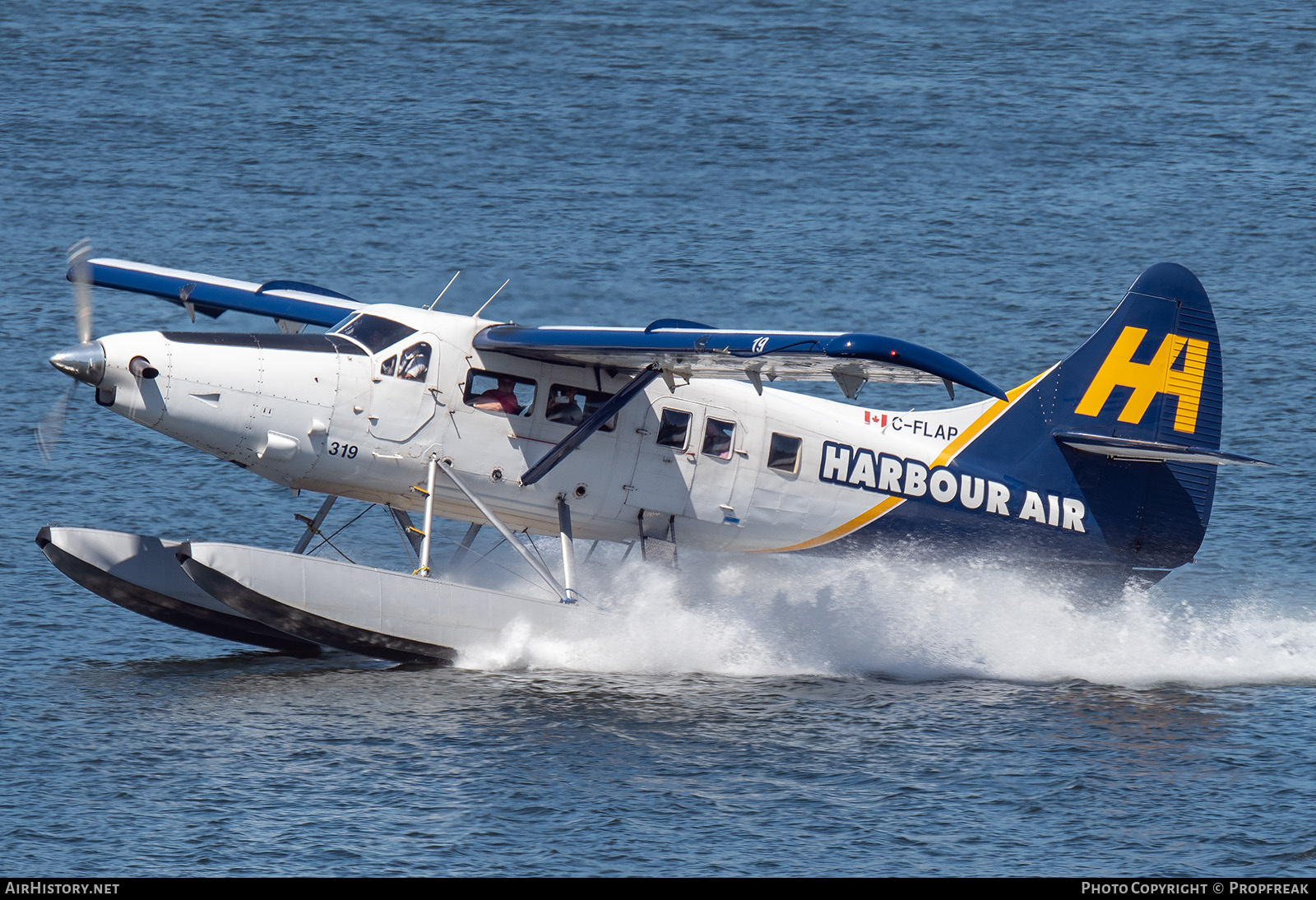 Aircraft Photo of C-FLAP | Vazar DHC-3T Turbine Otter | Harbour Air | AirHistory.net #816844