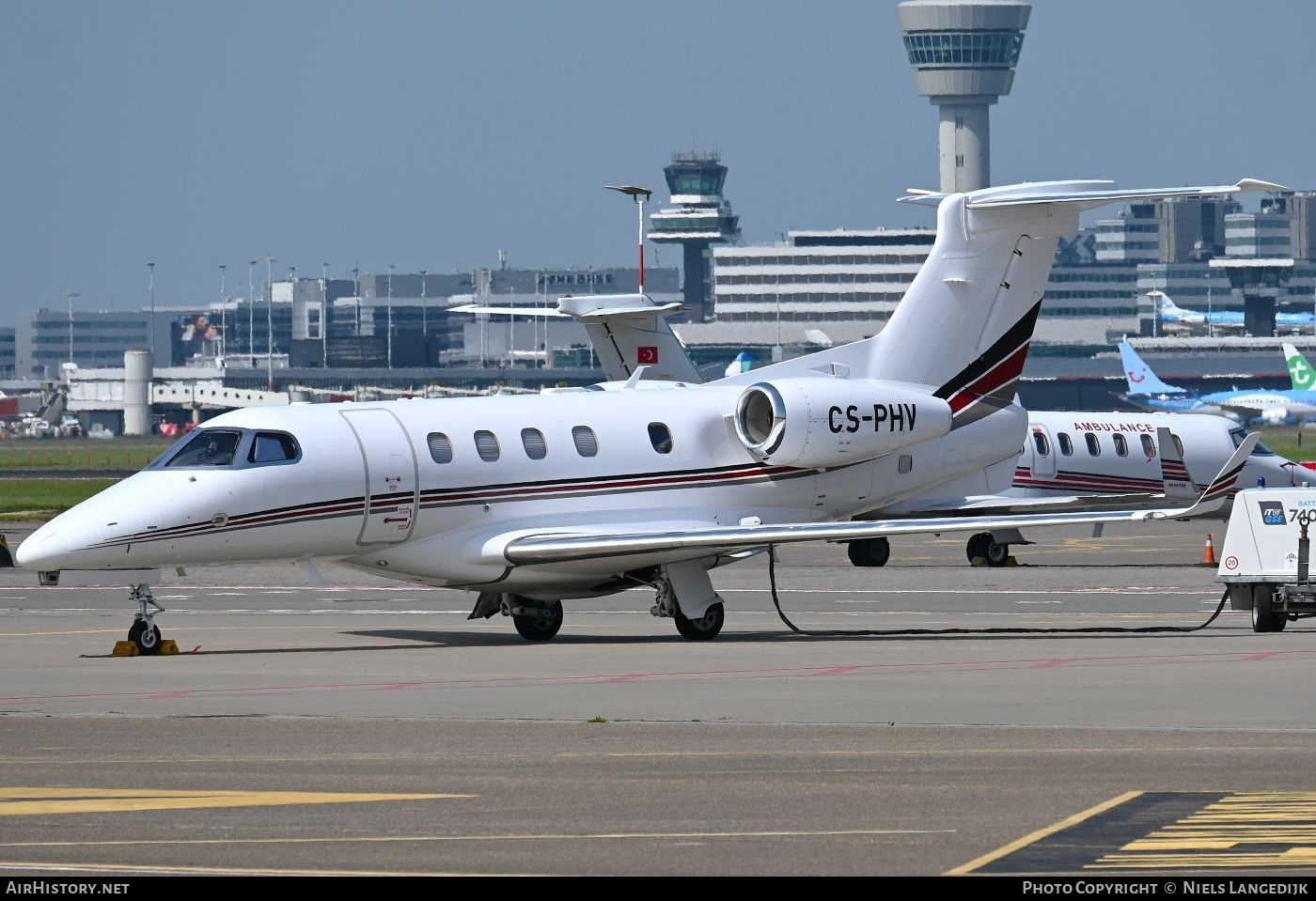 Aircraft Photo of CS-PHV | Embraer EMB-505 Phenom 300 | AirHistory.net #816847