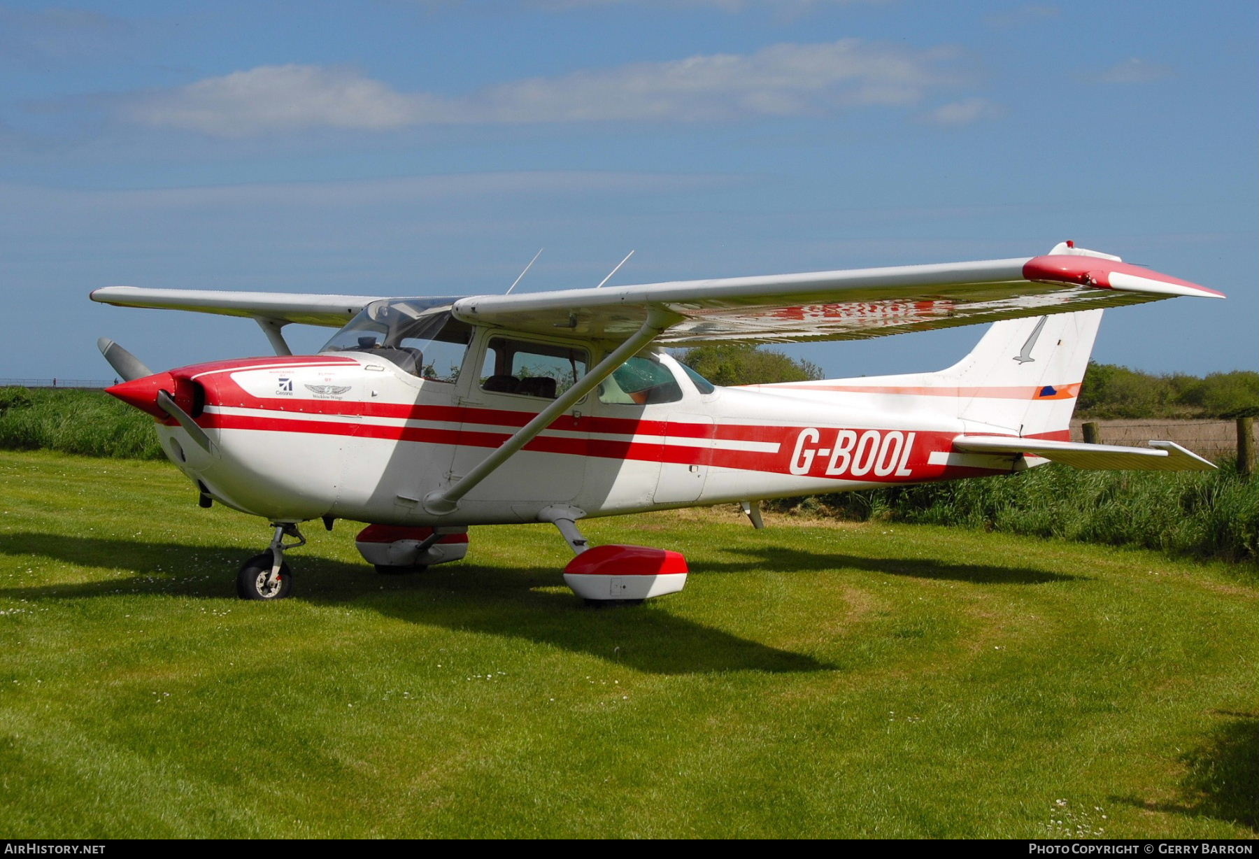 Aircraft Photo of G-BOOL | Cessna 172N Skyhawk | Wicklow Wings | AirHistory.net #816852