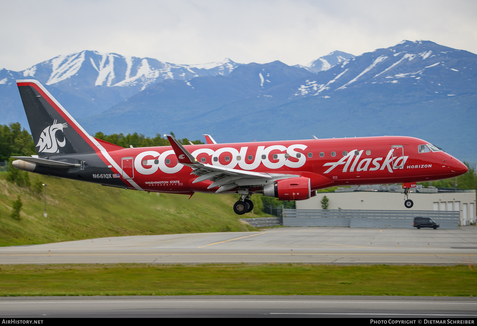 Aircraft Photo of N661QX | Embraer 175LR (ERJ-170-200LR) | Alaska Airlines | AirHistory.net #816855