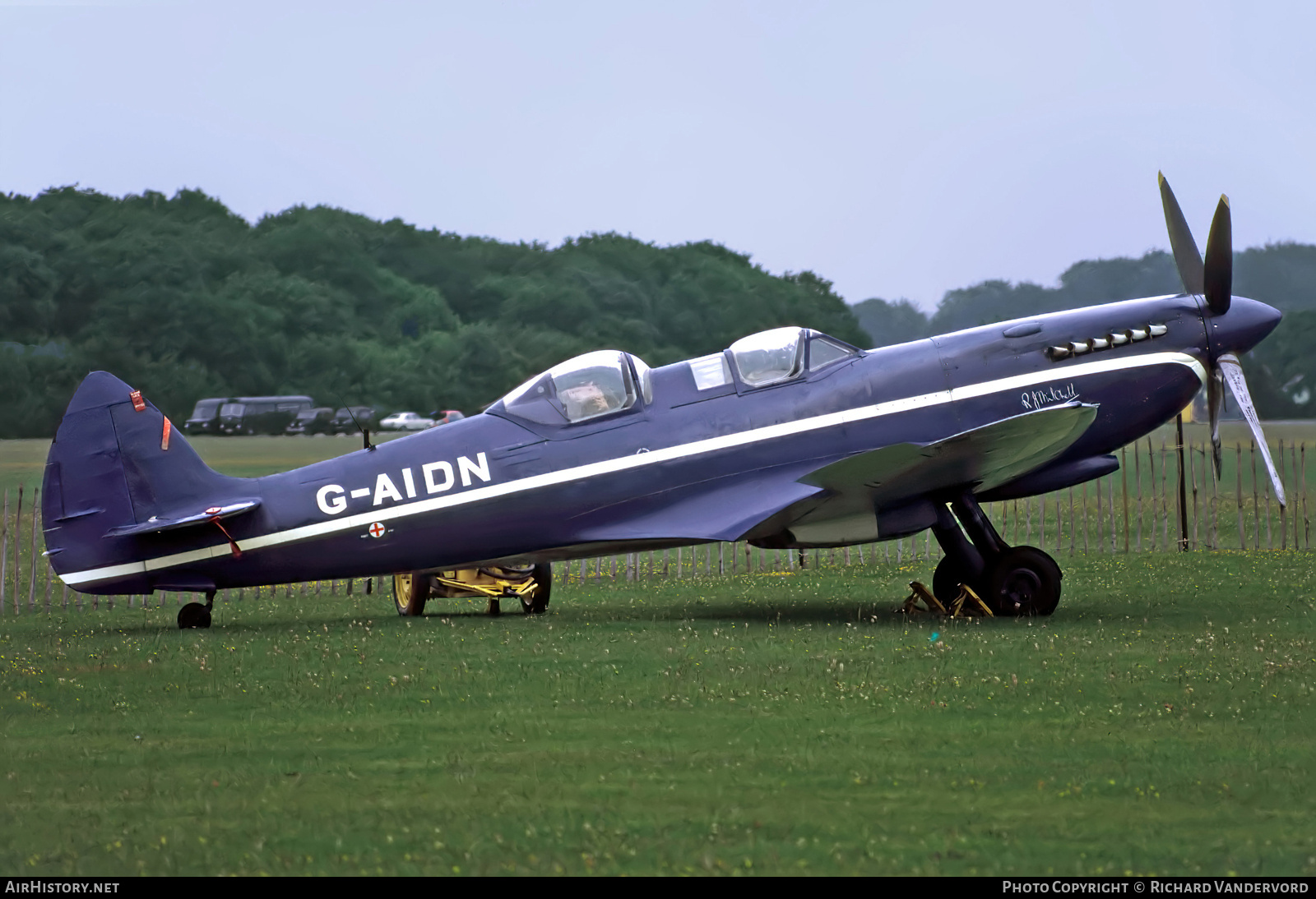Aircraft Photo of G-AIDN | Supermarine 502 Spitfire T8 | AirHistory.net #816879
