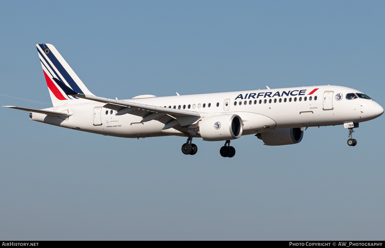 Aircraft Photo of F-HPNA | Airbus A220-371 (BD-500-1A11) | Air France | AirHistory.net #816902
