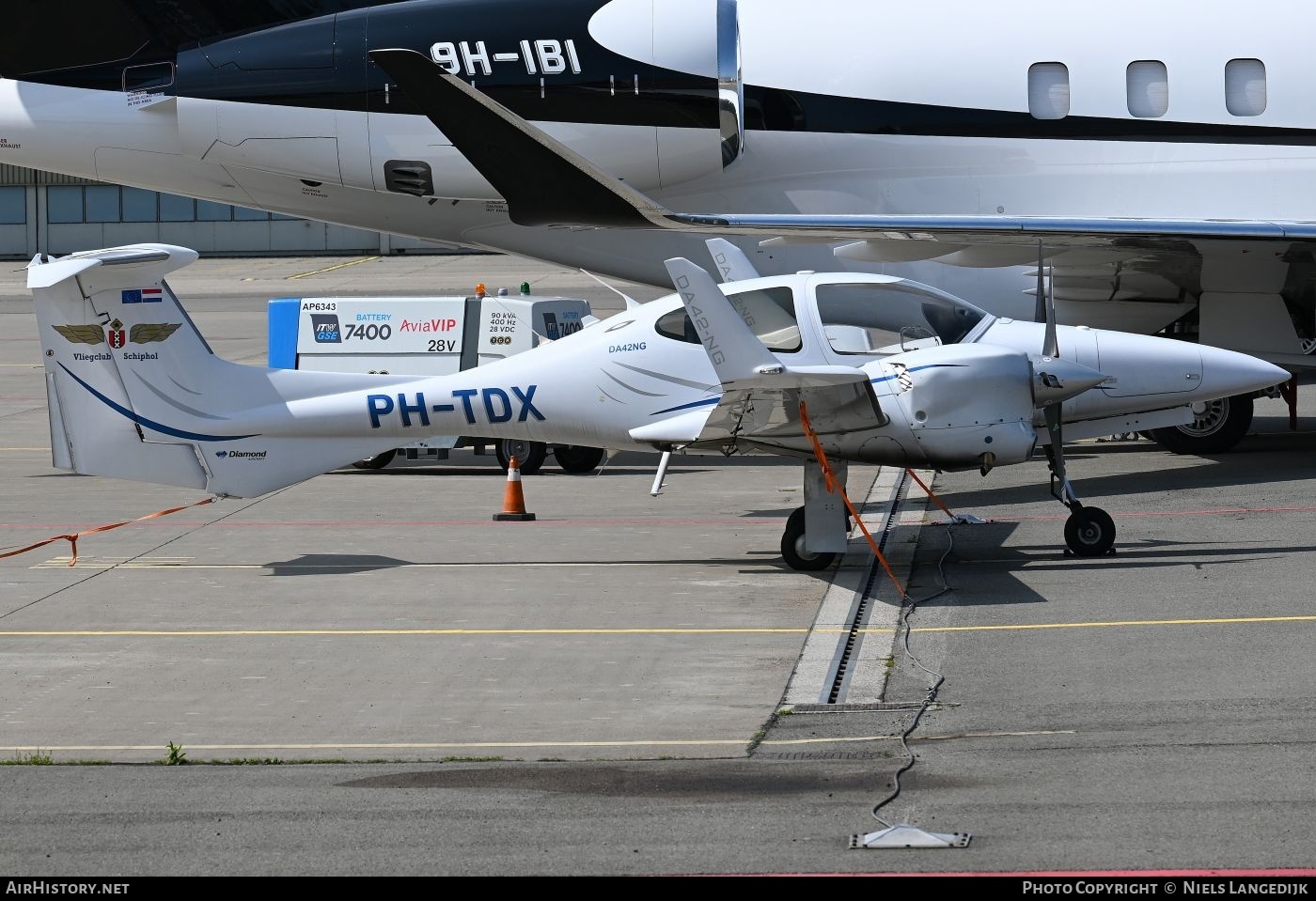 Aircraft Photo of PH-TDX | Diamond DA42 NG Twin Star | Vliegclub Schiphol | AirHistory.net #816937