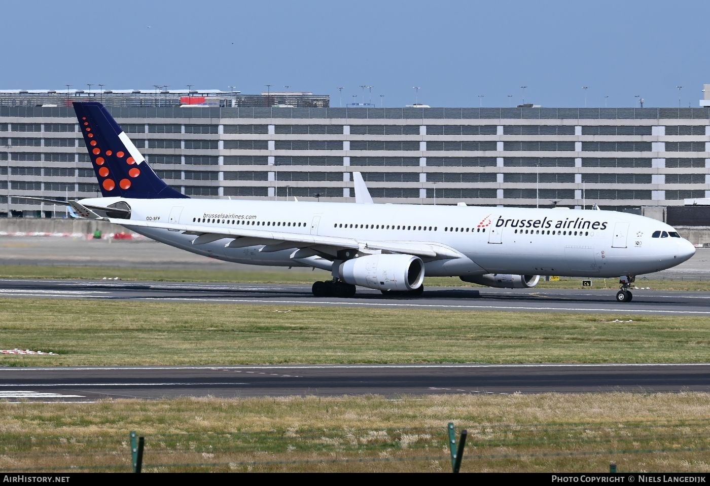 Aircraft Photo of OO-SFF | Airbus A330-343 | Brussels Airlines | AirHistory.net #817000