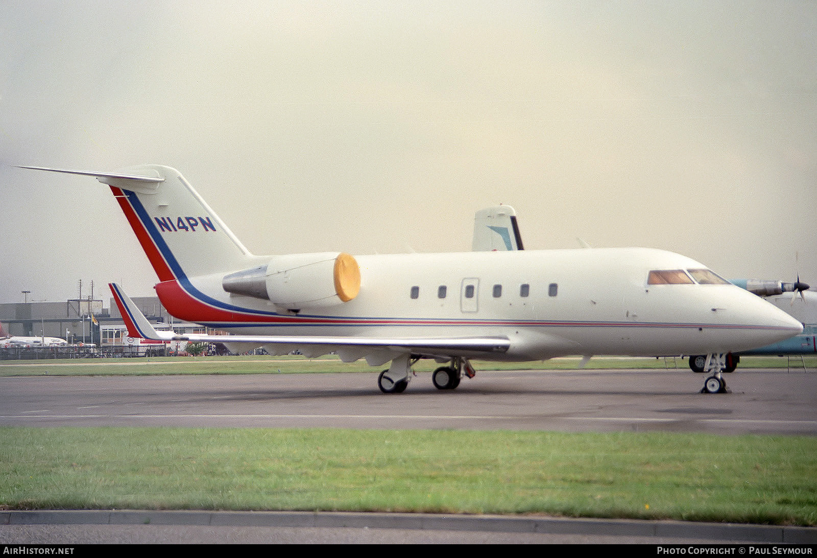 Aircraft Photo of N14PN | Canadair Challenger 601 (CL-600-2A12) | AirHistory.net #817104