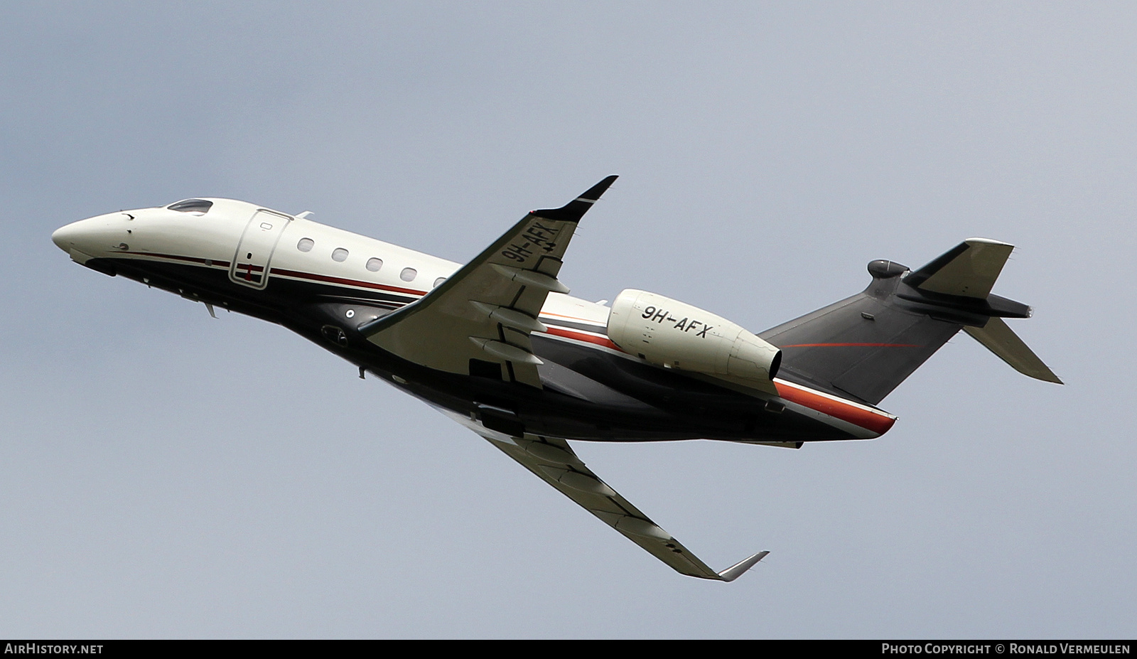 Aircraft Photo of 9H-AFX | Embraer EMB-550 Legacy 500 | AirHistory.net #817161