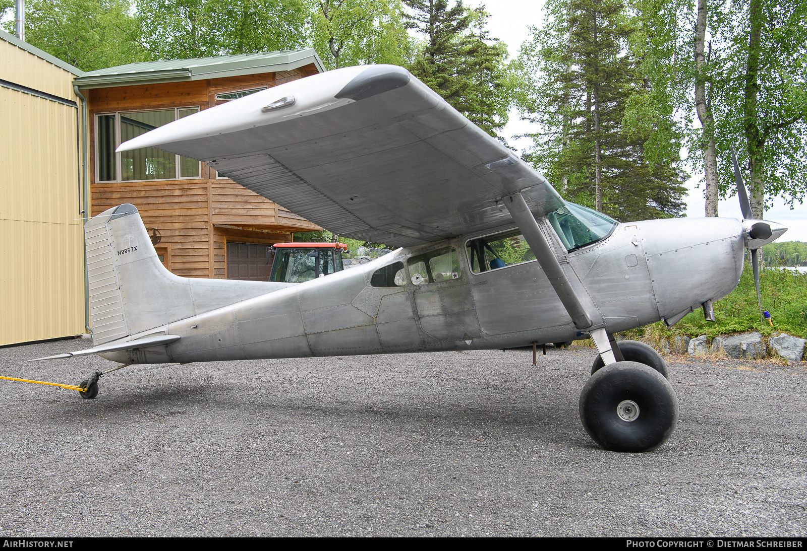 Aircraft Photo of N9957X | Cessna 185 | AirHistory.net #817188