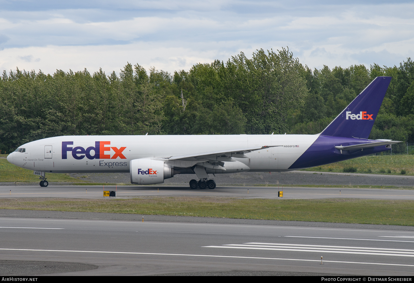 Aircraft Photo of N866FD | Boeing 777-F | FedEx Express - Federal Express | AirHistory.net #817214