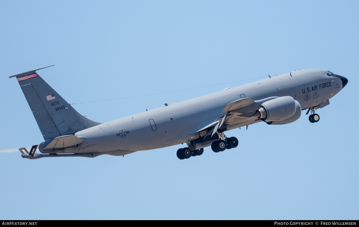 Aircraft Photo of 63-8033 / 38033 | Boeing KC-135R Stratotanker | USA - Air Force | AirHistory.net #817280