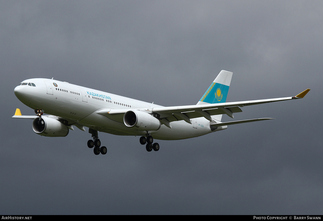 Aircraft Photo of UP-A3001 | Airbus A330-243 | Kazakhstan Government | AirHistory.net #817323