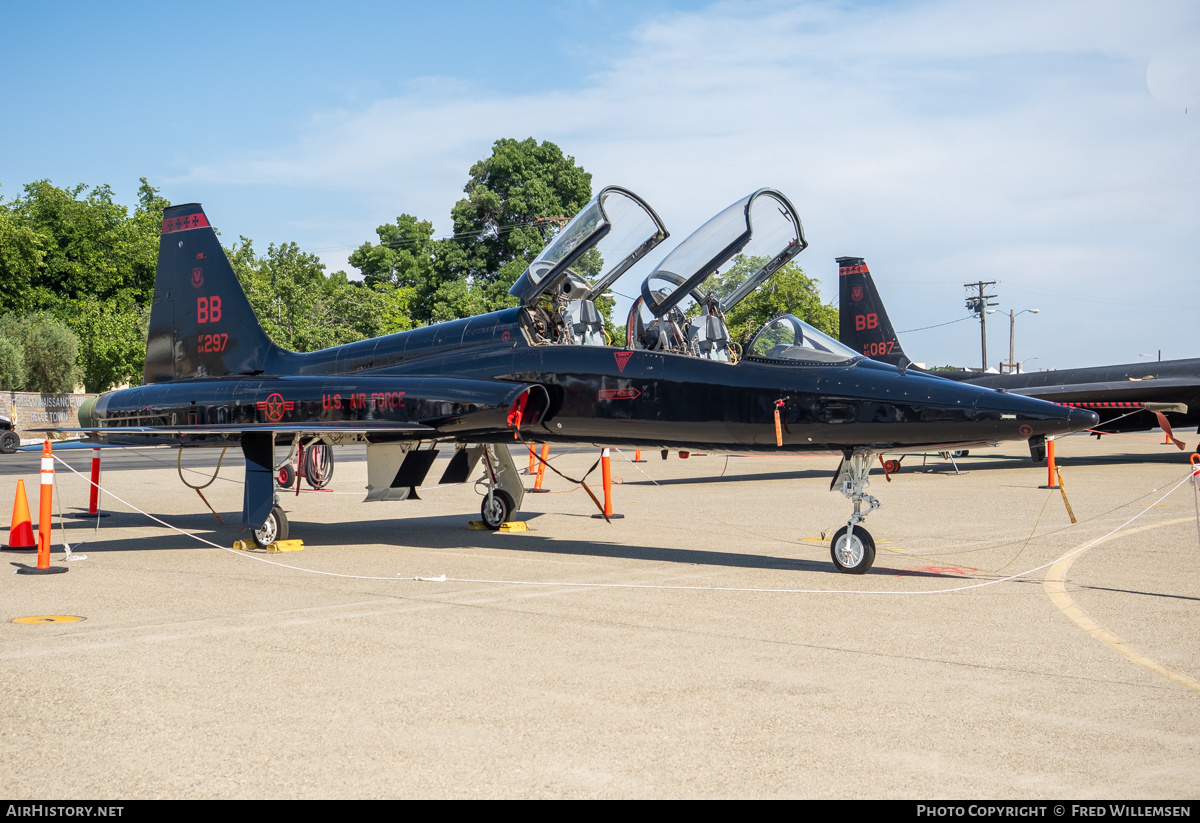 Aircraft Photo of 64-13297 / 64-297 | Northrop T-38A Talon | USA - Air Force | AirHistory.net #817325