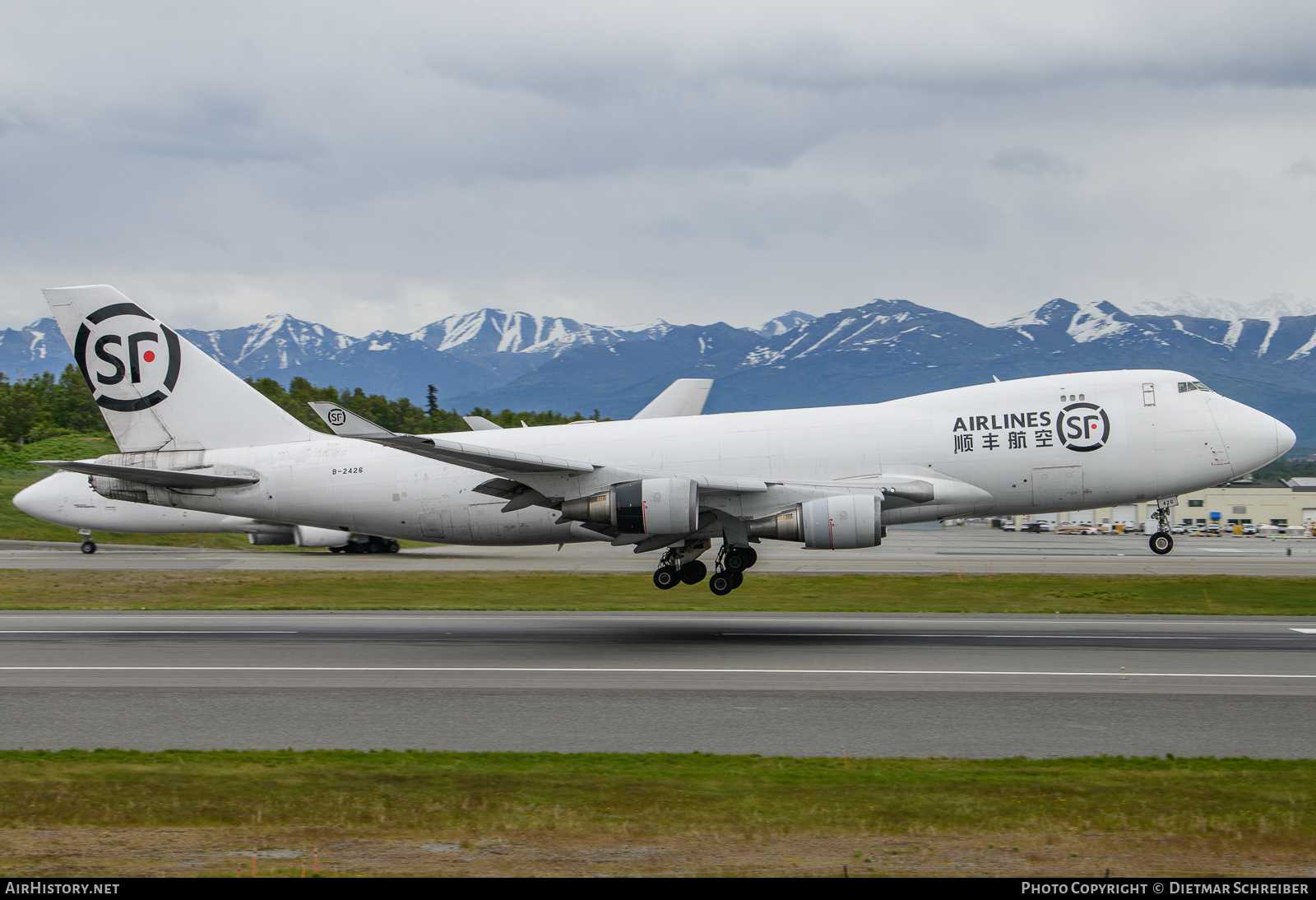 Aircraft Photo of B-2426 | Boeing 747-40BF/ER/SCD | SF Airlines | AirHistory.net #817505