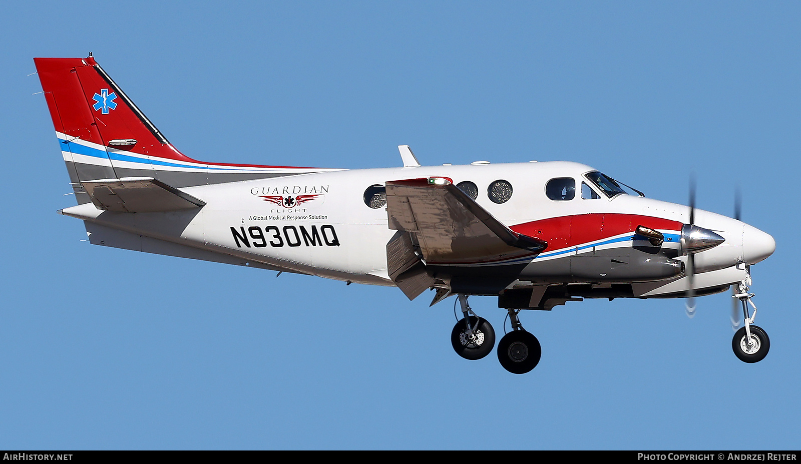 Aircraft Photo of N930MQ | Beech C90A King Air | Guardian Flight | AirHistory.net #817590