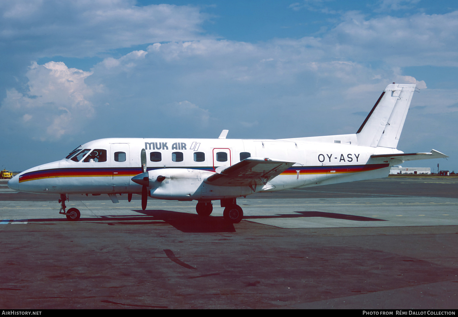 Aircraft Photo of OY-ASY | Embraer EMB-110P1 Bandeirante | Muk Air | AirHistory.net #817651