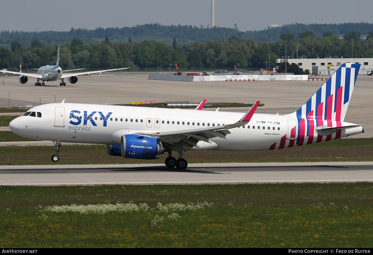 Aircraft Photo of SX-IOB | Airbus A320-251N | Sky Express | AirHistory.net #817695