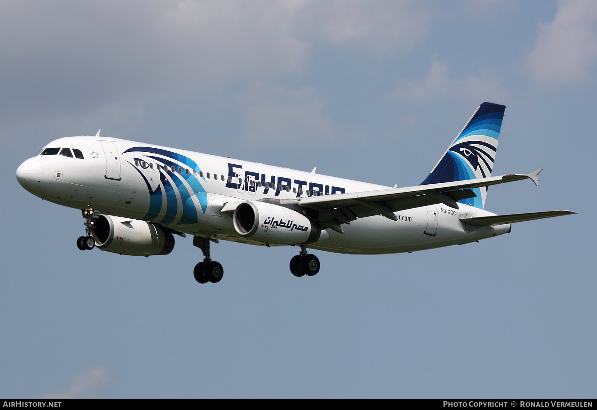Aircraft Photo of SU-GCC | Airbus A320-232 | EgyptAir | AirHistory.net #817720
