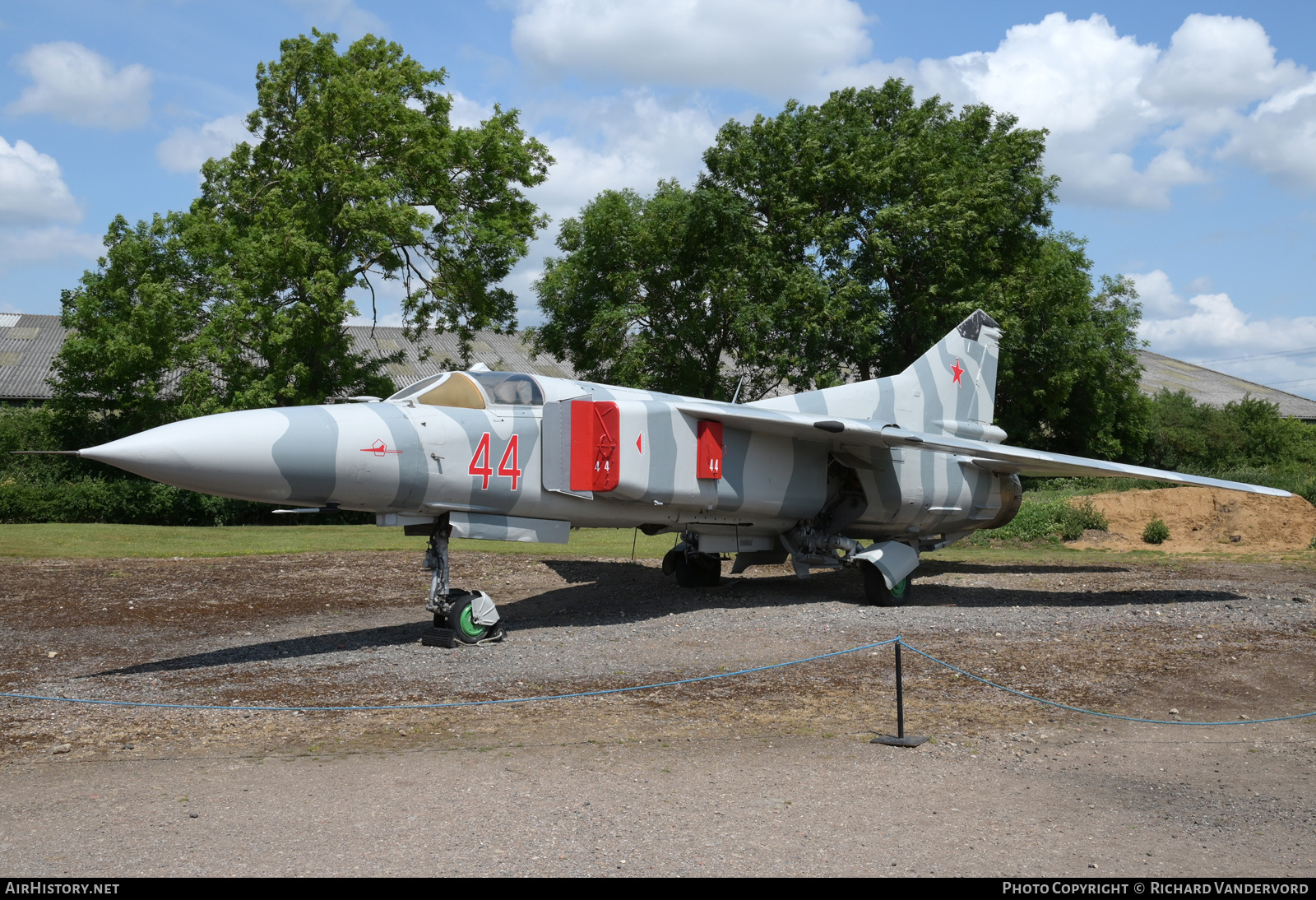 Aircraft Photo of 44 red | Mikoyan-Gurevich MiG-23M | Russia - Air Force | AirHistory.net #817813