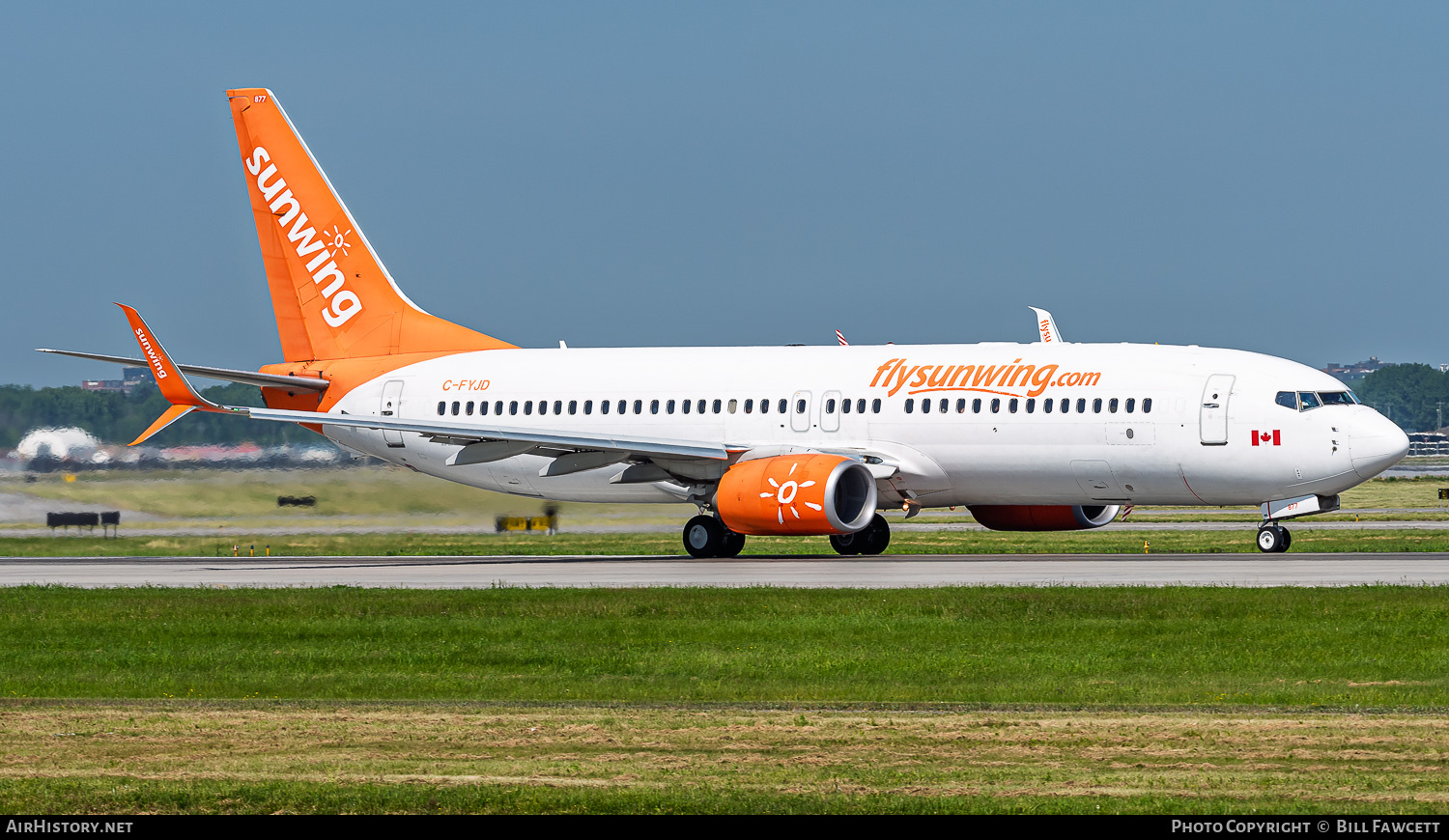 Aircraft Photo of C-FYJD | Boeing 737-8Q8 | Sunwing Airlines | AirHistory.net #817852