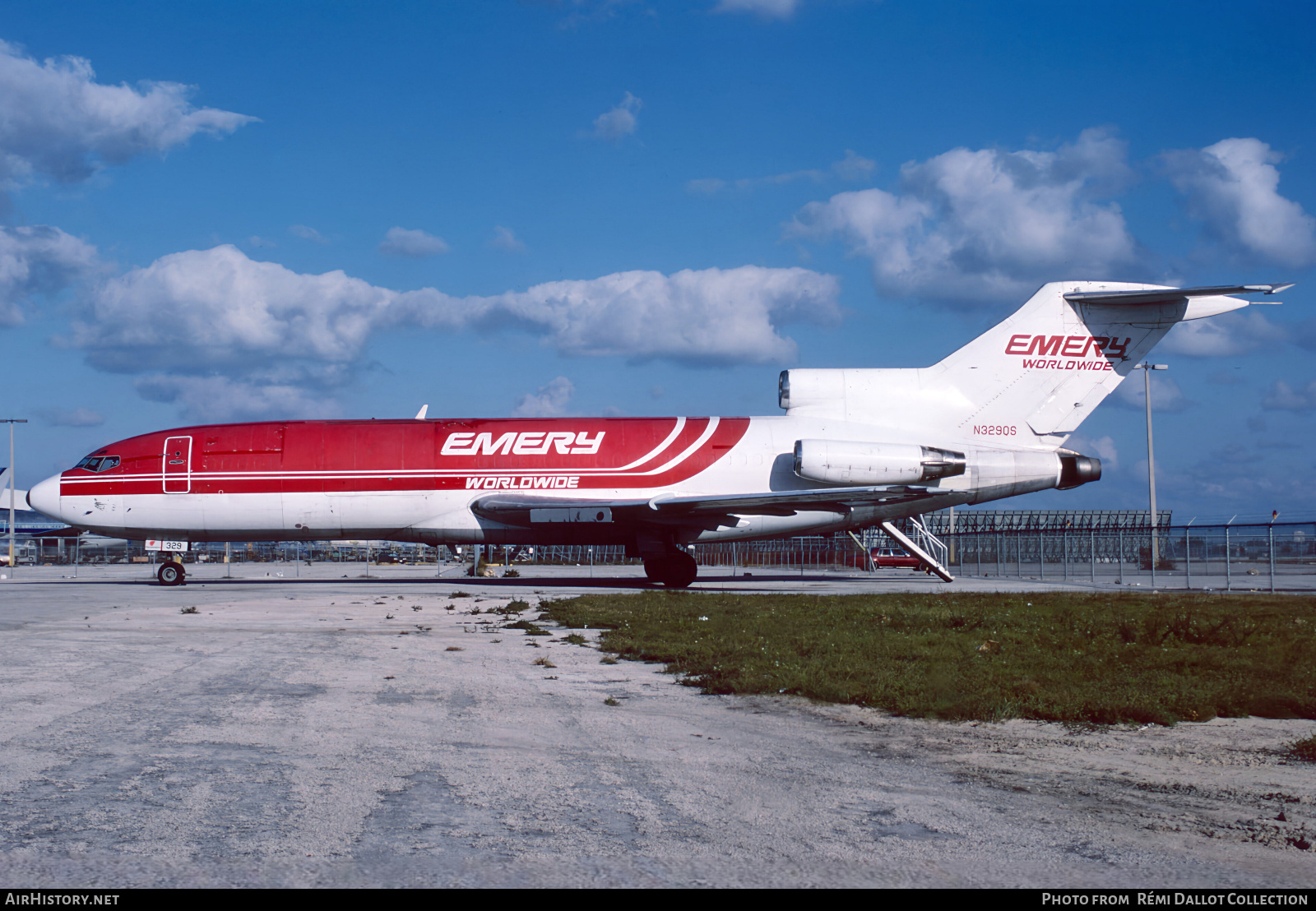 Aircraft Photo of N329QS | Boeing 727-21 | Emery Worldwide | AirHistory.net #817892