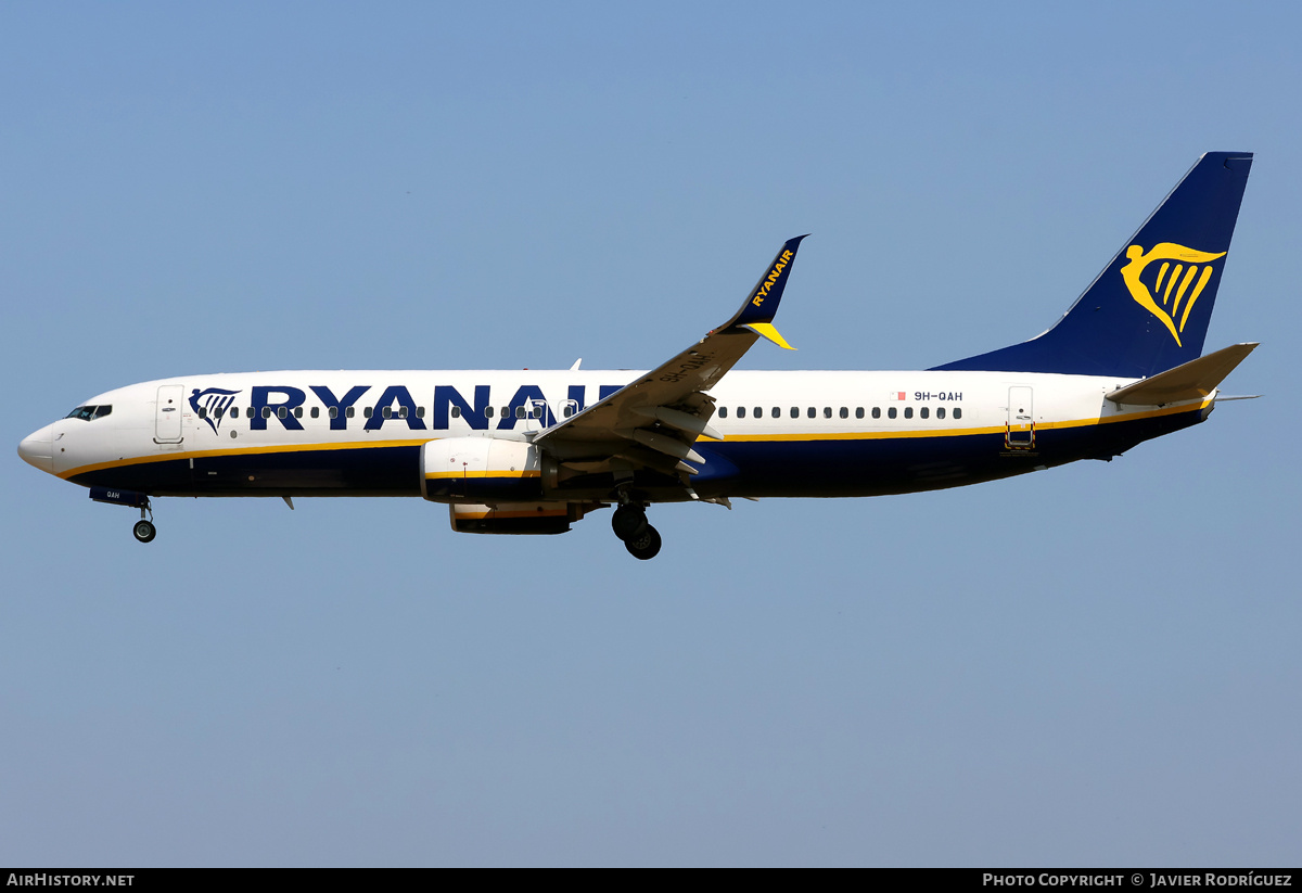 Aircraft Photo of 9H-QAH | Boeing 737-800 | Ryanair | AirHistory.net #818095