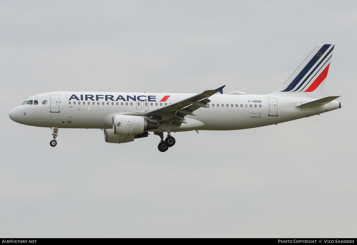 Aircraft Photo of F-HBNB | Airbus A320-214 | Air France | AirHistory.net #818158
