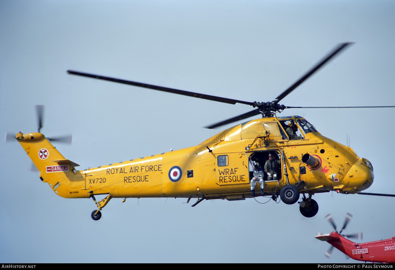Aircraft Photo of XV720 | Westland WS-58 Wessex HC.2 | UK - Air Force | AirHistory.net #818188