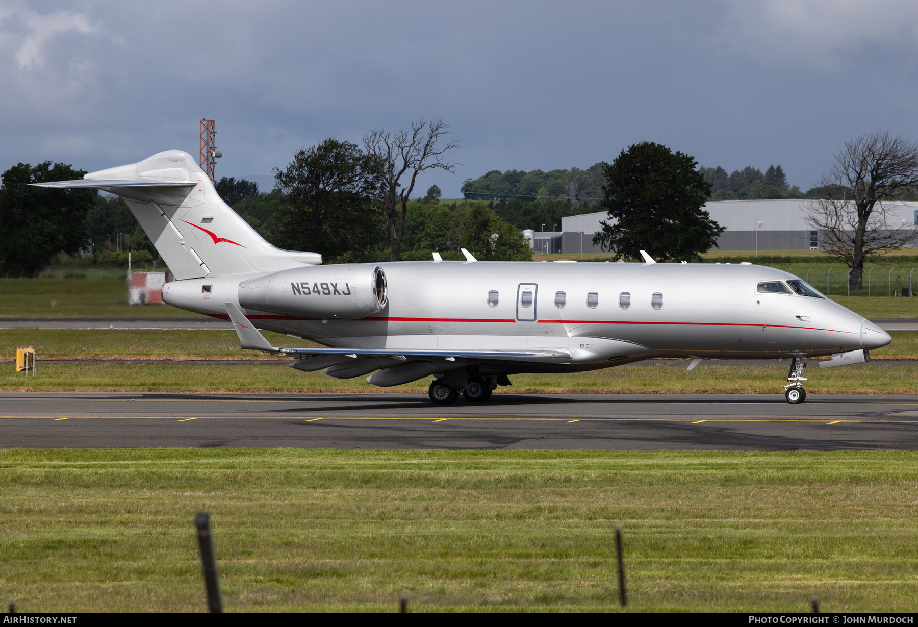 Aircraft Photo of N549XJ | Bombardier Challenger 300 (BD-100-1A10) | VistaJet | AirHistory.net #818198