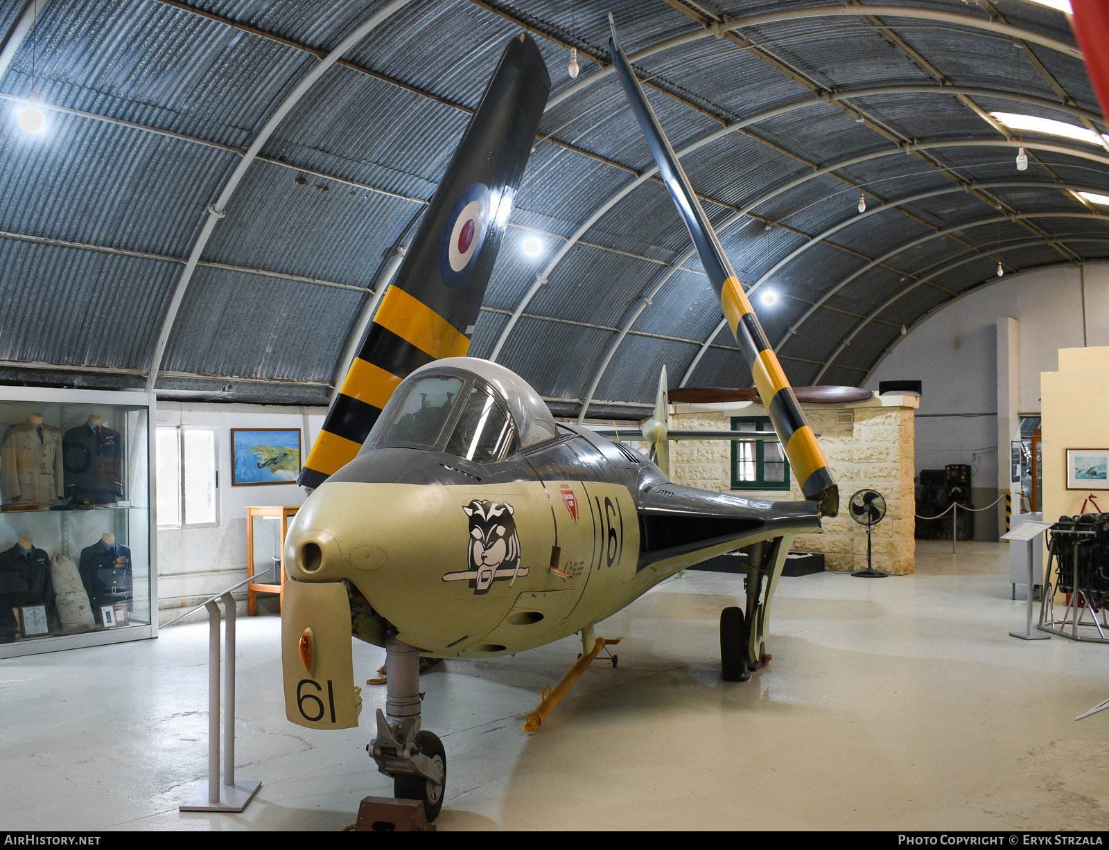 Aircraft Photo of WV826 | Hawker Sea Hawk FGA6 | UK - Navy | AirHistory.net #818262