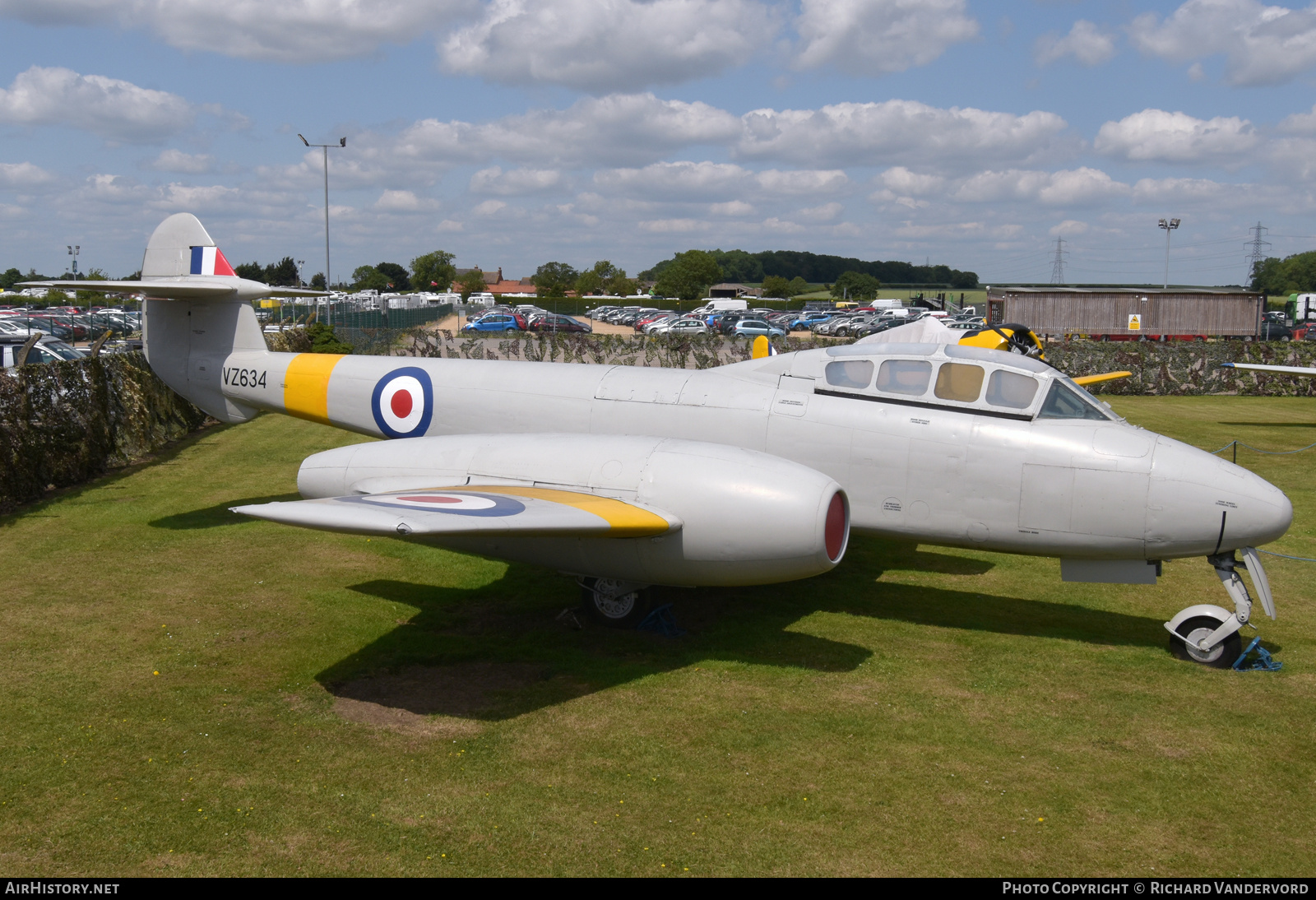 Aircraft Photo of VZ634 | Gloster Meteor T7 | UK - Air Force | AirHistory.net #818335