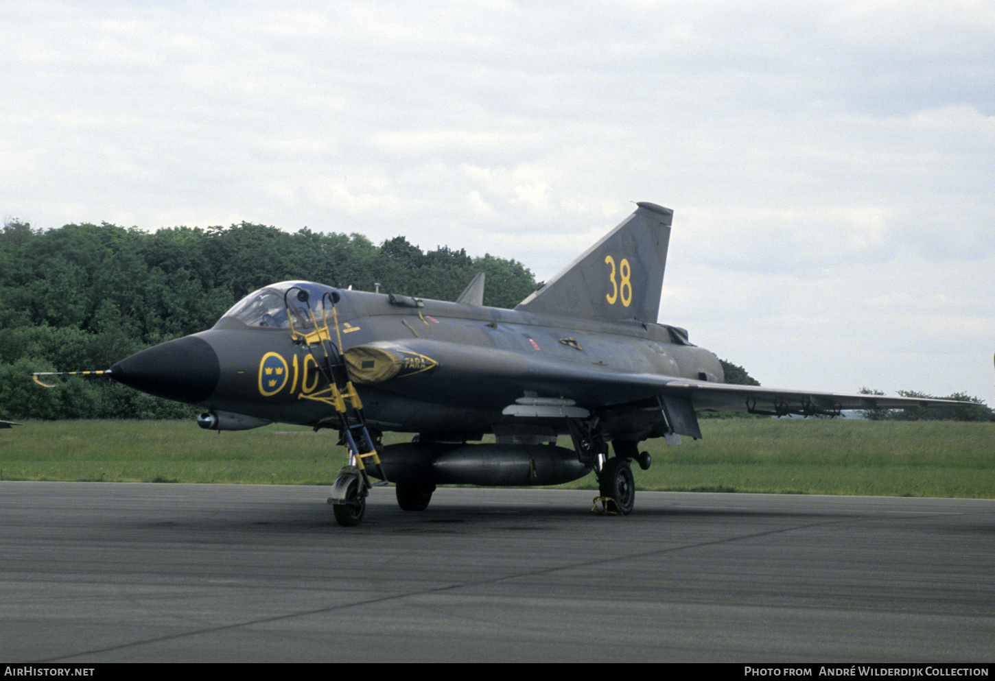 Aircraft Photo of 35577 | Saab J35J Draken | Sweden - Air Force | AirHistory.net #818362