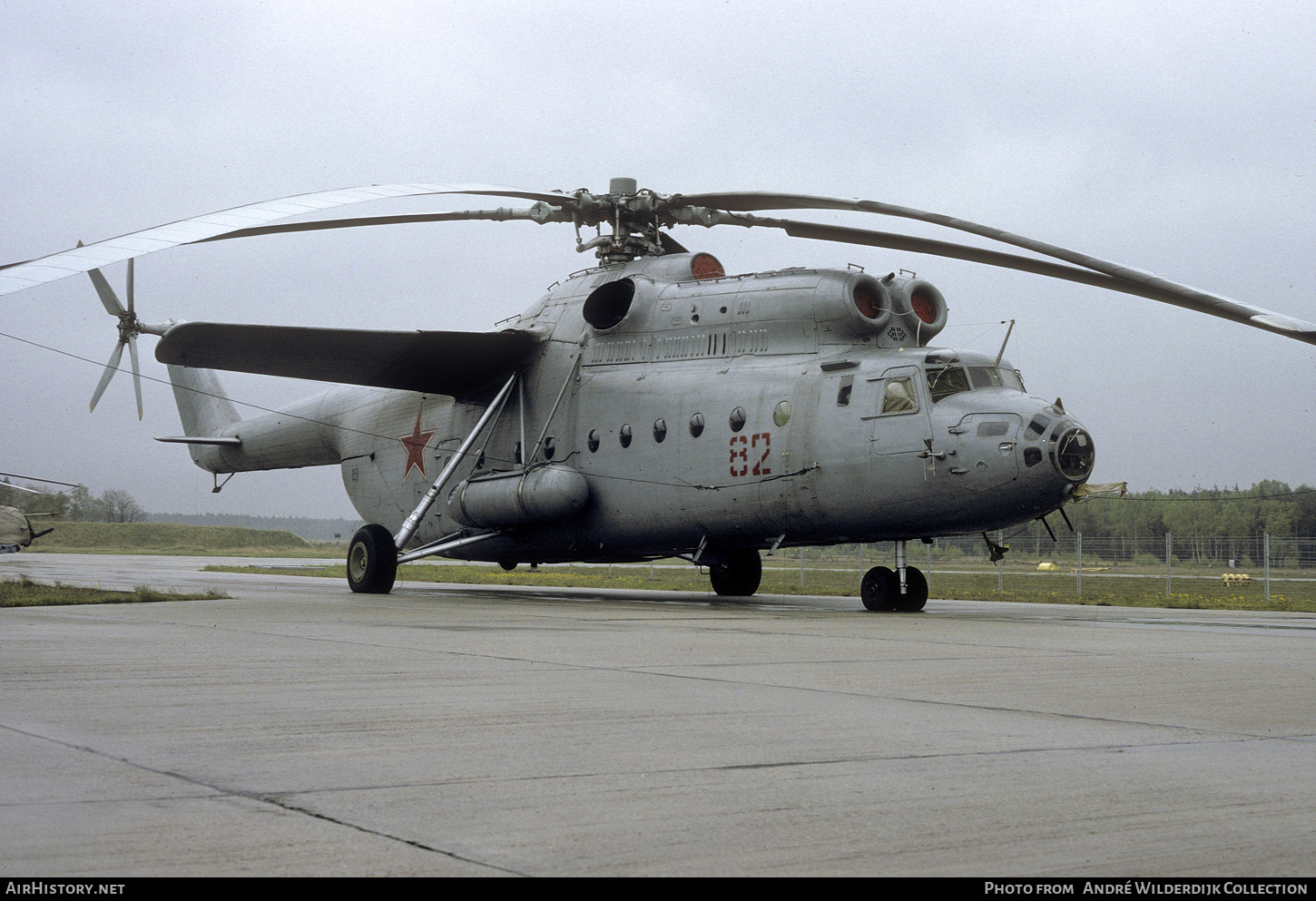Aircraft Photo of 82 red | Mil Mi-6A | Soviet Union - Air Force | AirHistory.net #818373