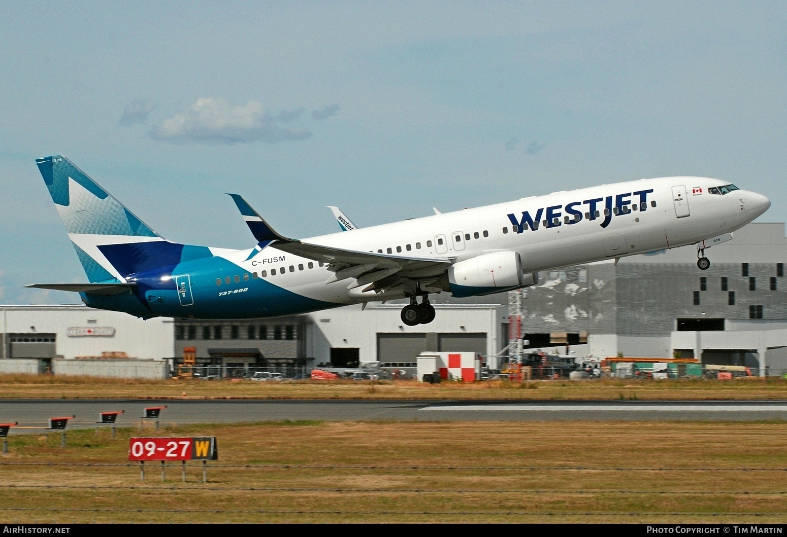 Aircraft Photo of C-FUSM | Boeing 737-8CT | WestJet | AirHistory.net #818424