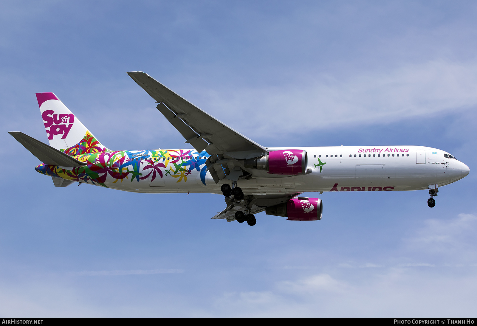 Aircraft Photo of UP-B6703 | Boeing 767-332/ER | Sunday Airlines | AirHistory.net #818439