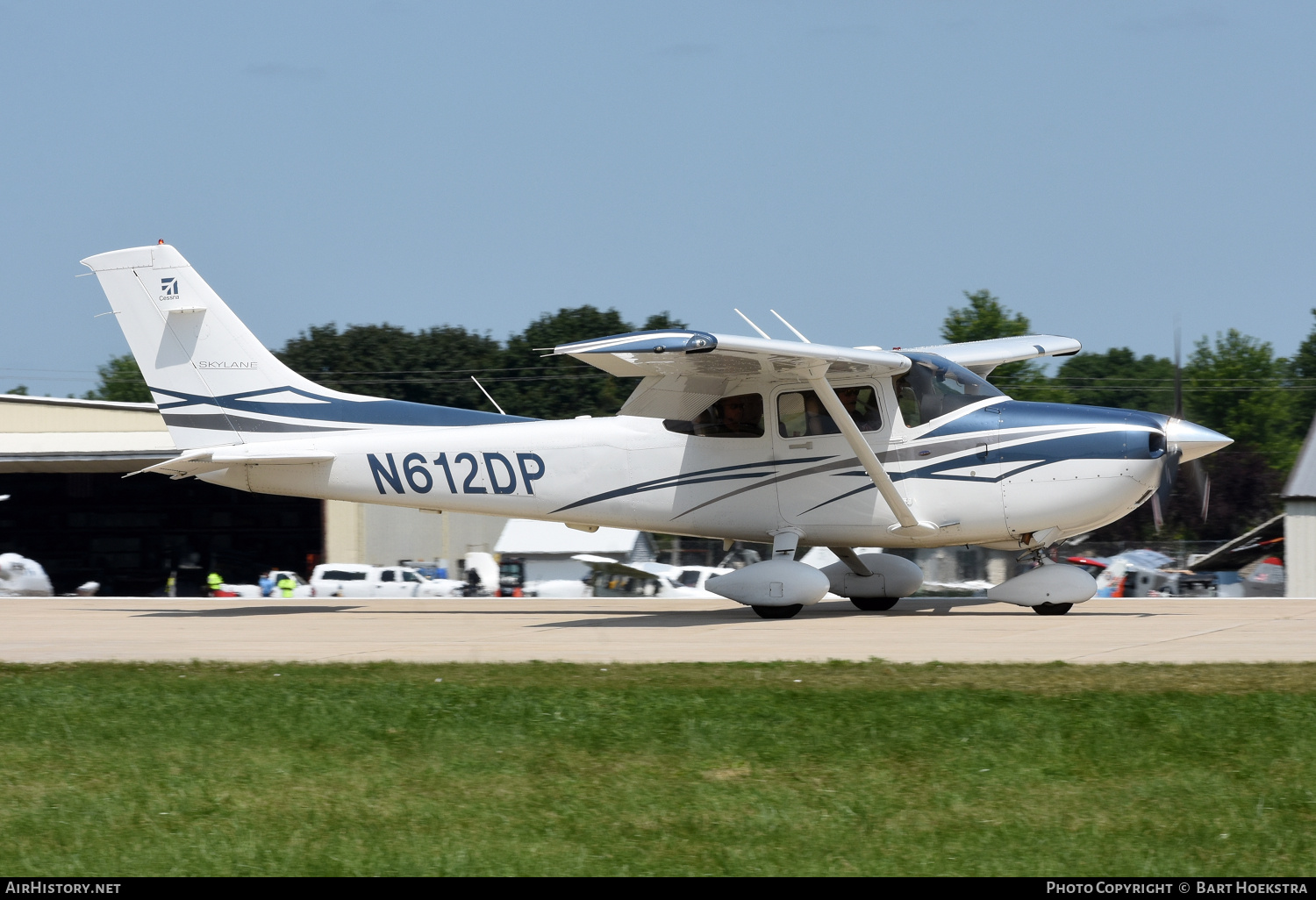 Aircraft Photo of N612DP | Cessna 182T Skylane | AirHistory.net #818543