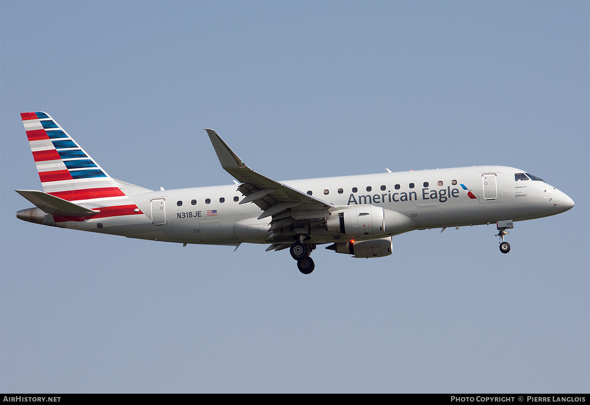 Aircraft Photo of N318JE | Embraer 175LR (ERJ-170-200LR) | American Eagle | AirHistory.net #818554