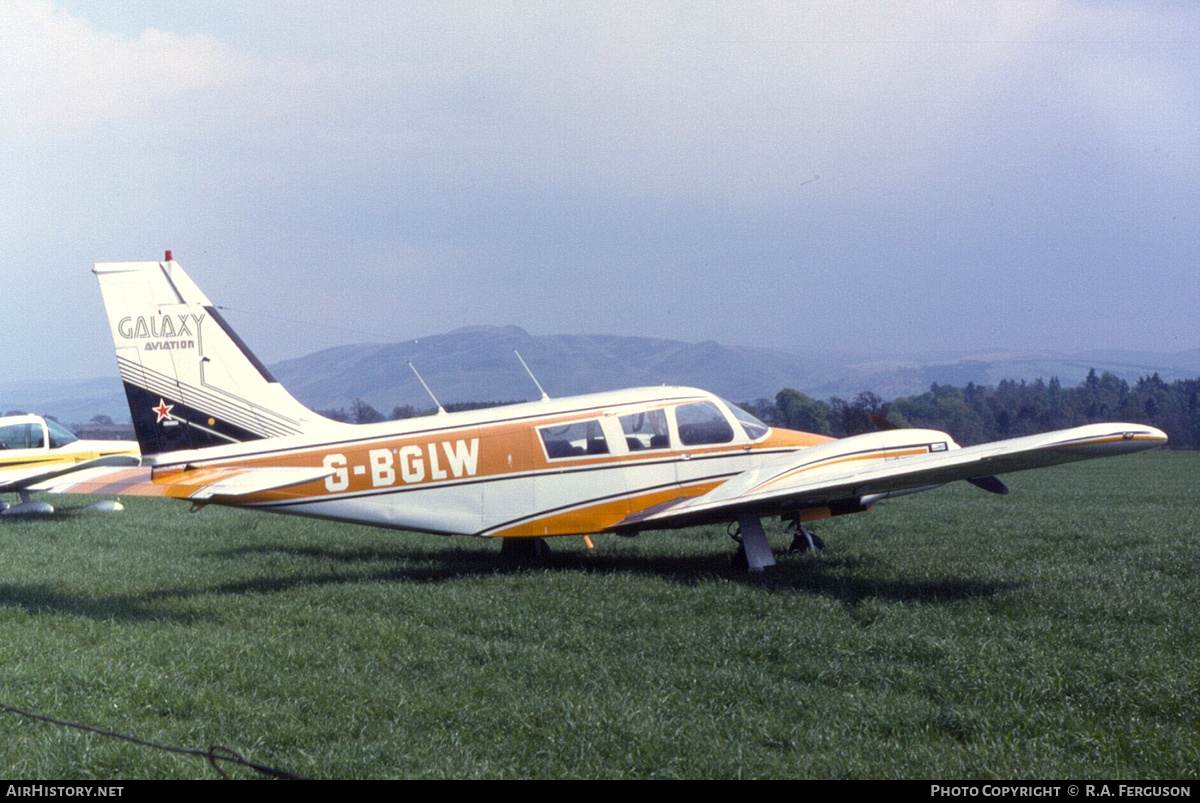 Aircraft Photo of G-BGLW | Piper PA-34-200 Seneca | AirHistory.net #818556