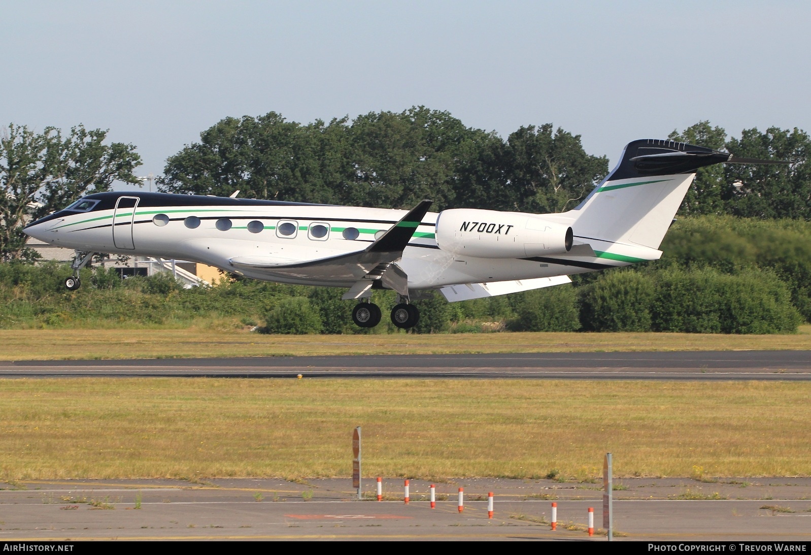 Aircraft Photo of N700XT | Gulfstream Aerospace G650ER (G-VI) | AirHistory.net #818607
