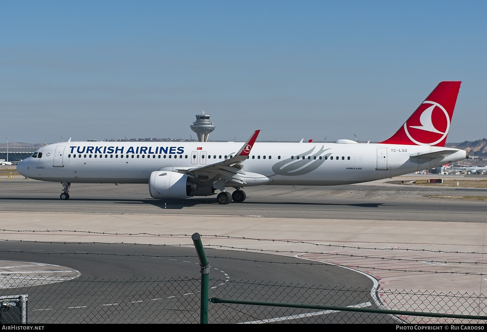 Aircraft Photo of TC-LSO | Airbus A321-271NX | Turkish Airlines | AirHistory.net #818680