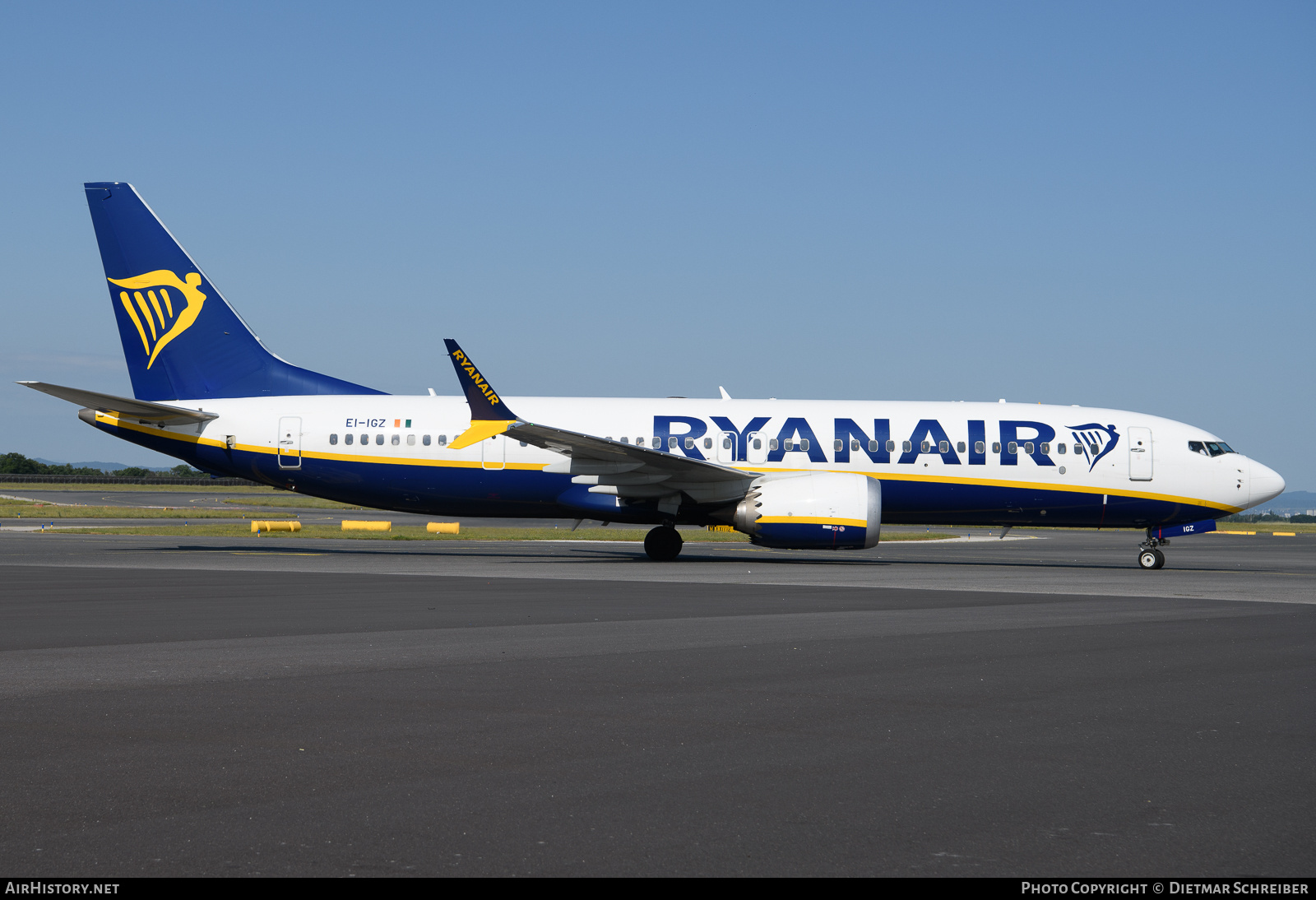 Aircraft Photo of EI-IGZ | Boeing 737-8200 Max 200 | Ryanair | AirHistory.net #818683